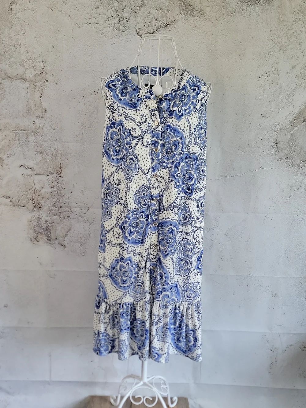 Tommy Hifiger Blue Floral Sleeveless Button-Front Midi Dress Womens Size 12